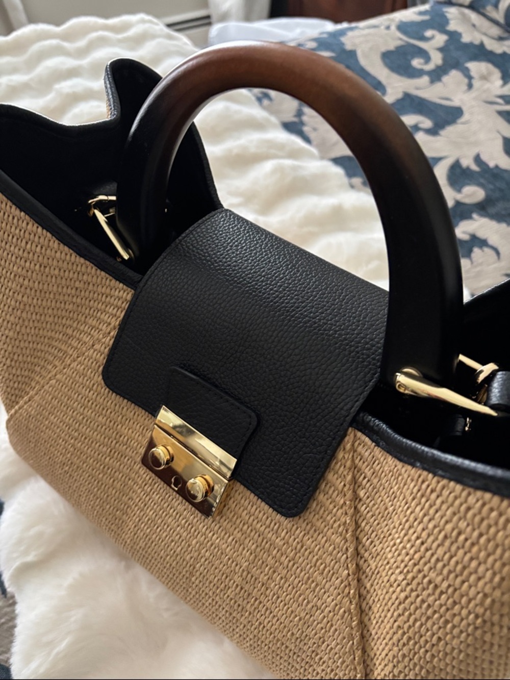 NWOT Claudia Firenze Satchel - Picture 2 of 6